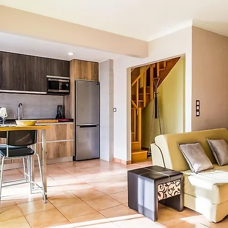 Gaia Riverview Apartamento *